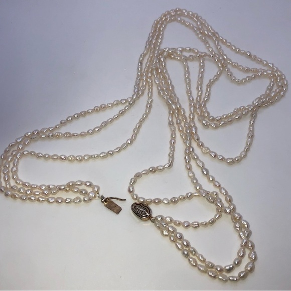 Vtg Biwa Pearl Multi 3 Strand Real Freshwater Rice Pearl Necklace 32” - Picture 4 of 7